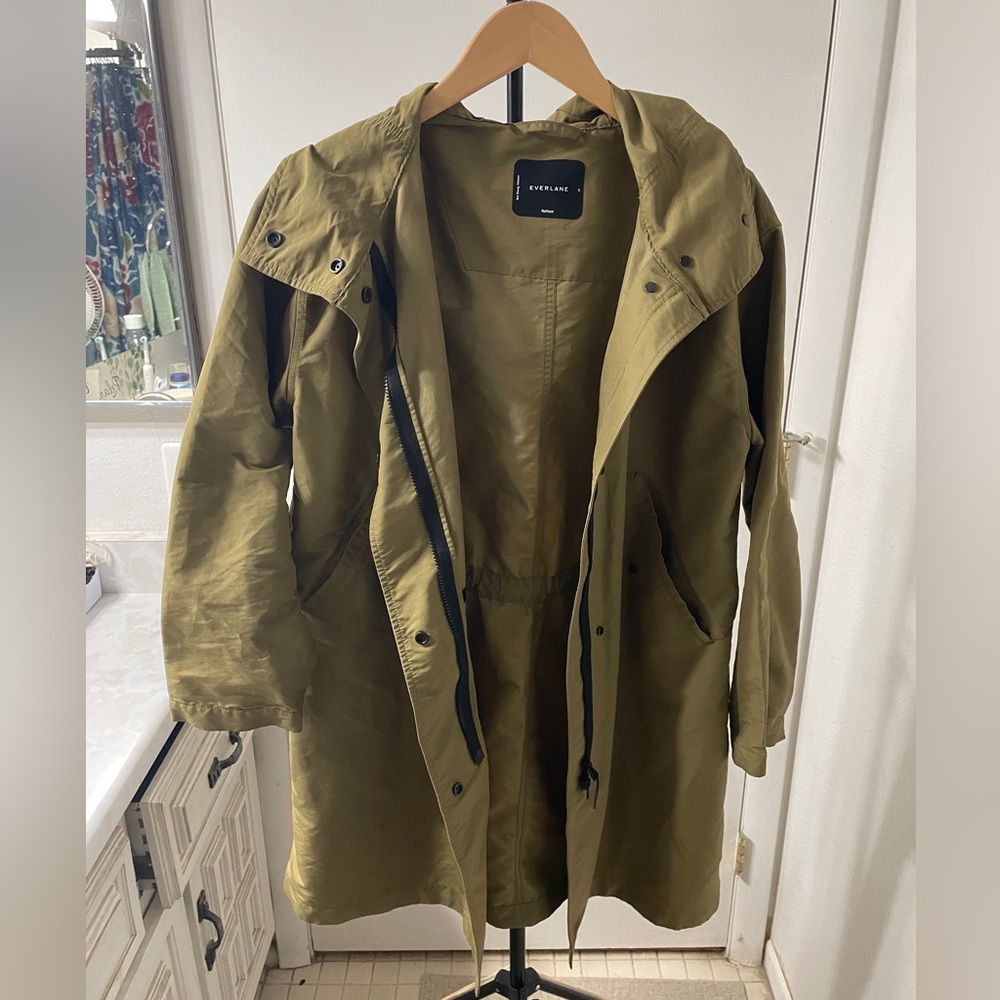 Everlane ReNew Jacket in Olive